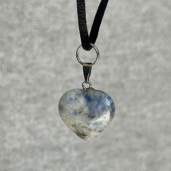 Natural Sodalite Heart Pendant Necklace - Picture 1 of 7
